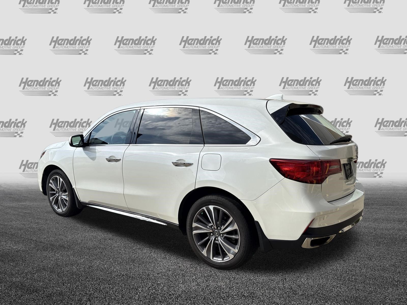Used 2019 Acura MDX w/ Technology Package AWD/4WD image 8