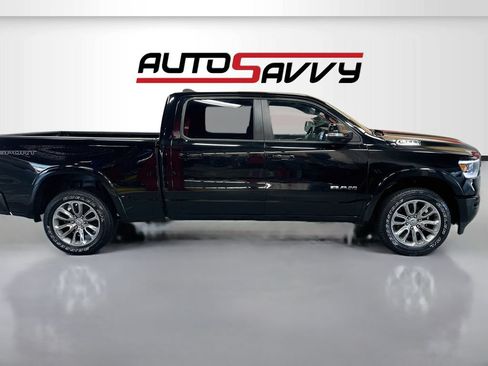 Used 2022 RAM 1500 Laramie w/ Sport Appearance Package AWD/4WD image 8