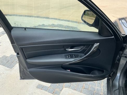 Used 2015 BMW 328i Sedan RWD image 25