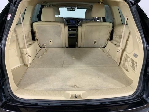 Used 2014 Toyota Highlander Limited image 14
