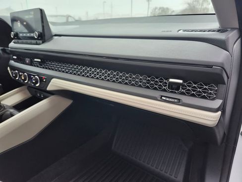 Used 2023 Honda Accord EX image 12