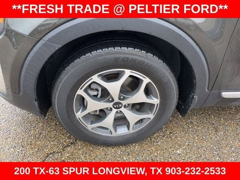 Used 2020 Kia Telluride EX AWD/4WD image 4