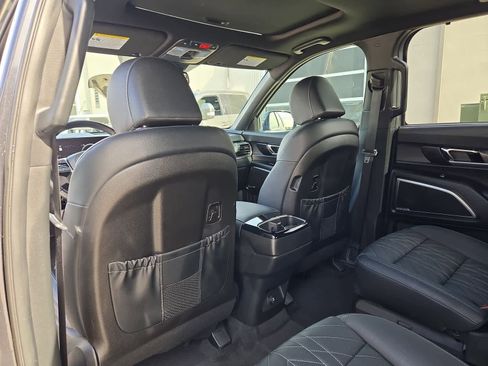 Certified 2024 Kia Telluride SX X-Pro image 17