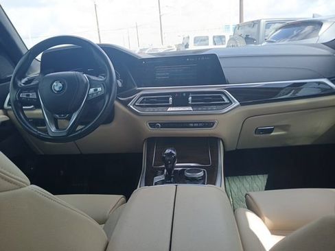 Used 2021 BMW X5 xDrive45e w/ Premium Package AWD/4WD image 13