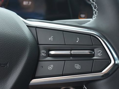 New 2026 Chevrolet Traverse LT w/ Driver Confidence Package FWD image 22