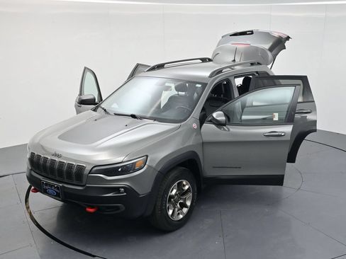 Used 2019 Jeep Cherokee Trailhawk w/ Cold Weather Group AWD/4WD image 51