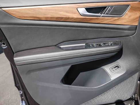 New 2026 Volkswagen Atlas SE image 30