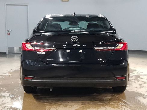 Used 2025 Toyota Camry LE FWD image 6