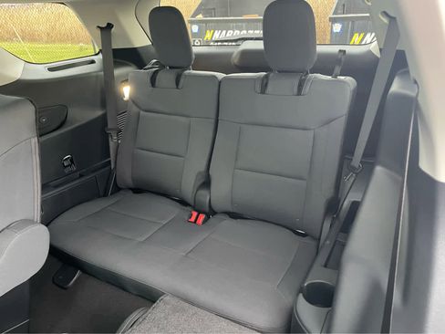 Used 2026 Ford Explorer Active image 33