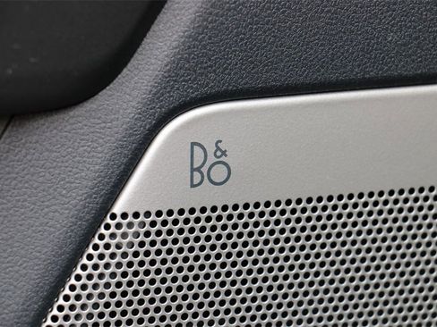 New 2026 Ford F250 Lariat w/ Black Appearance Package image 19