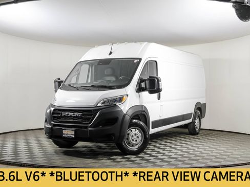 Used 2023 RAM ProMaster 2500 FWD image 2