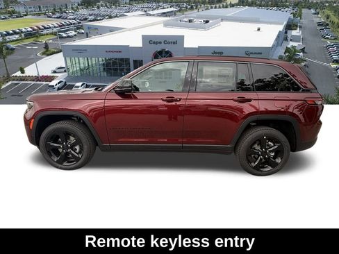 New 2026 Jeep Grand Cherokee Limited w/ Limited Altitude Package image 7