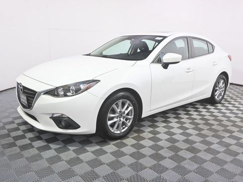 Used 2016 MAZDA MAZDA3 i Grand Touring FWD image 2