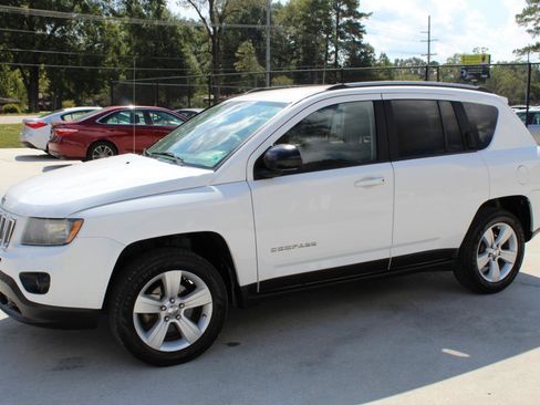 Used 2016 Jeep Compass Sport w/ Power Value Group FWD image 24