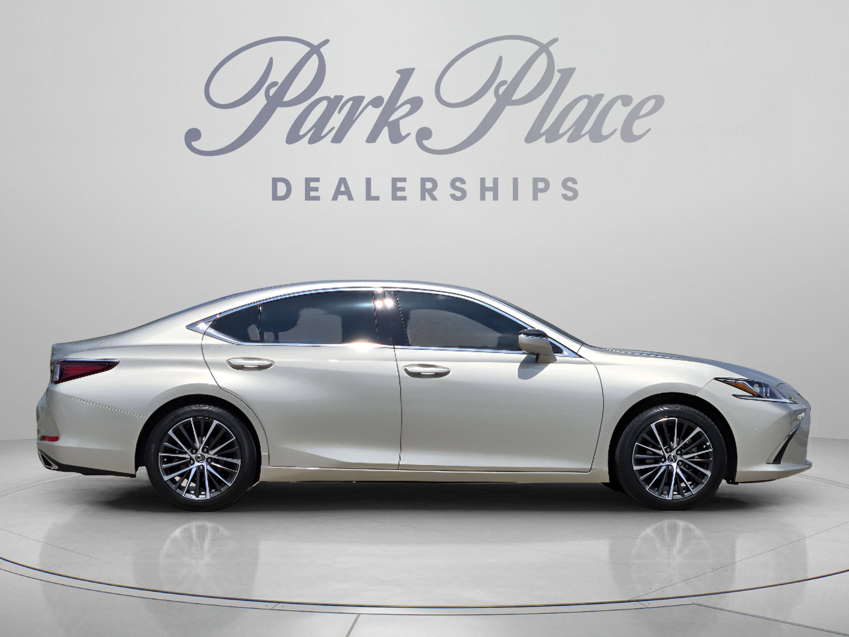 Certified 2025 Lexus ES 350 w/ Premium Package FWD image 6