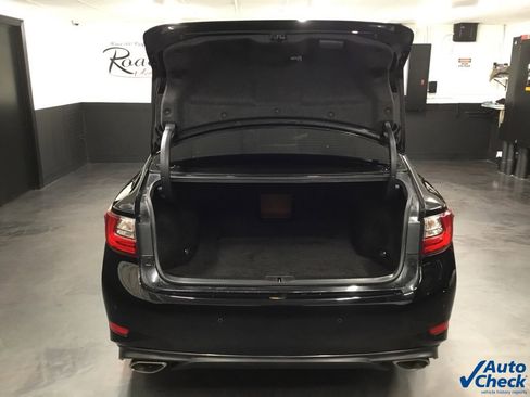 Used 2018 Lexus ES 350 w/ Navigation System Package image 12