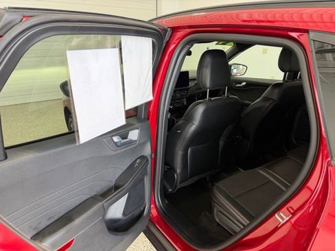 Used 2024 Ford Escape ST-Line w/ Tech Pack #1 AWD/4WD image 20