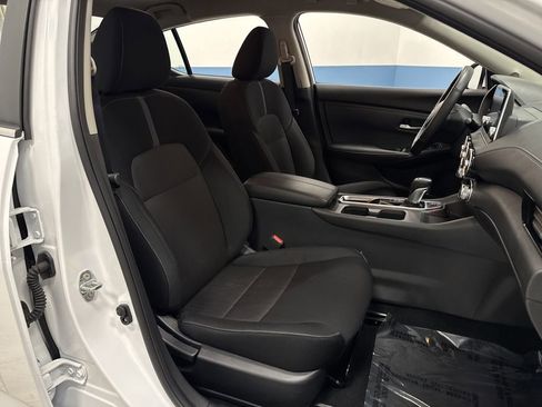 Used 2025 Nissan Sentra SV w/ All-Weather Package image 28