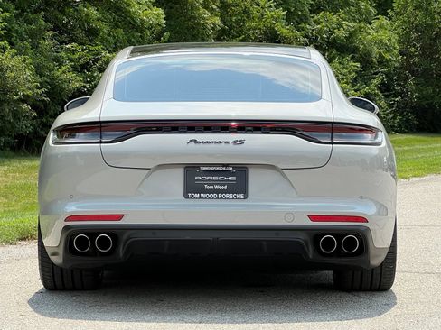 Certified 2023 Porsche Panamera 4S Executive AWD/4WD image 8