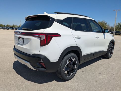 New 2026 Kia Seltos S FWD image 5