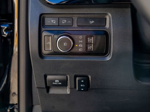 Used 2024 Ford F250 Lariat w/ Lariat Ultimate Package image 21