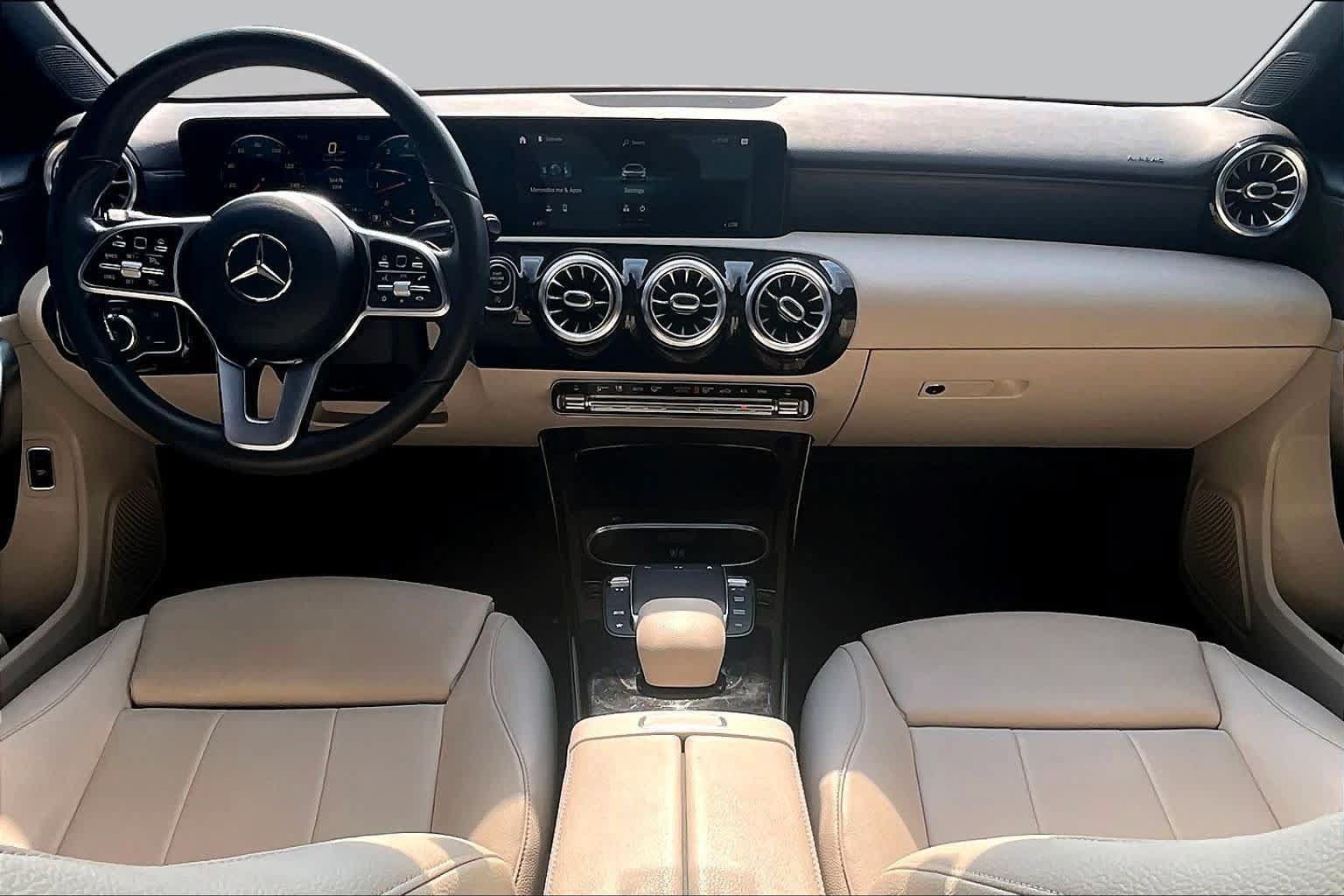 Used 2021 Mercedes-Benz A 220 image 15