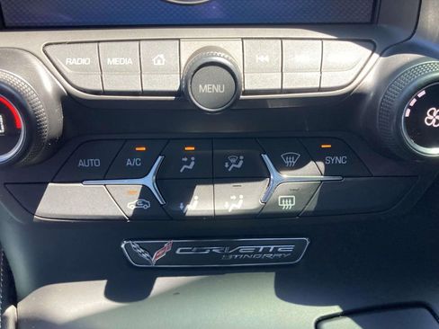 Used 2016 Chevrolet Corvette Stingray Coupe RWD image 21