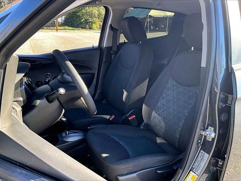 Certified 2022 Chevrolet Spark LS image 17