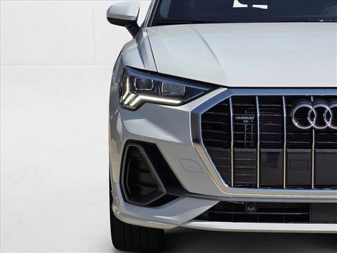 New 2025 Audi Q3 2.0T Premium w/ Convenience Package AWD/4WD image 10