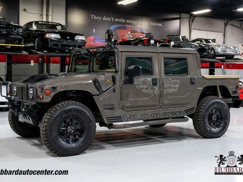 Used 1999 HUMMER H1 4-Door Hard Top image 4