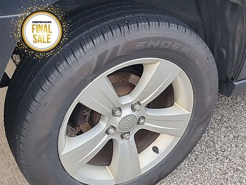 Used 2014 Jeep Patriot Latitude image 9