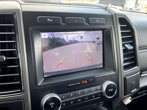 Used 2018 Ford Expedition XLT w/ Equipment Group 202A image 27