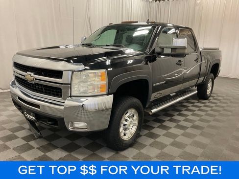 Used 2008 Chevrolet Silverado 2500 LTZ w/ Safety Package AWD/4WD image 3