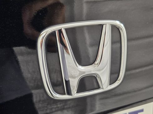 Used 2024 Honda Civic EX image 12