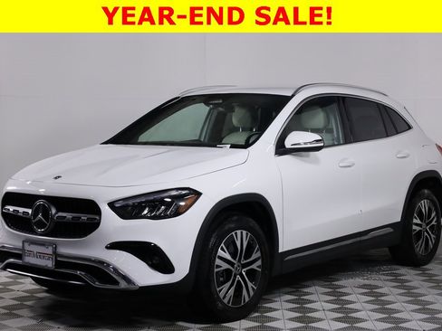 Used 2025 Mercedes-Benz GLA 250 4MATIC image 3