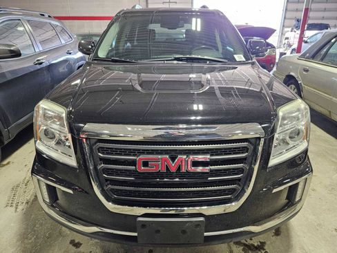 Used 2017 GMC Terrain SLE w/ Convenience Package image 2