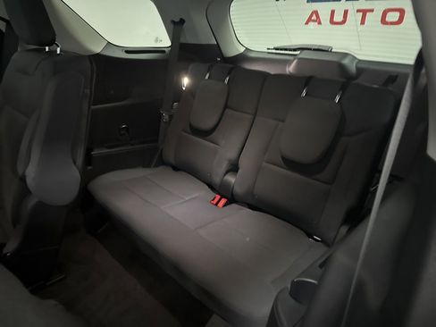 New 2025 Ford Explorer Active image 27