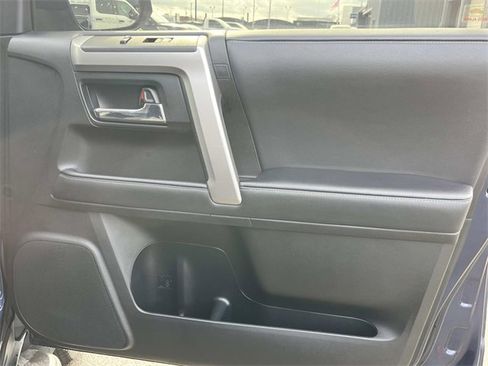 Used 2020 Toyota 4Runner 2WD image 23