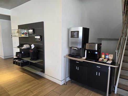 Used 2025 Audi Q3 2.0T Premium Plus image 38