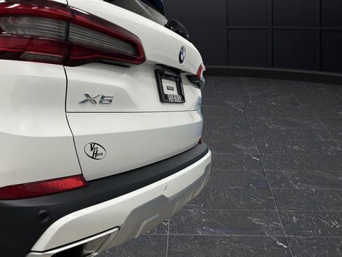 Used 2019 BMW X5 xDrive40i w/ Premium Package 2 image 36