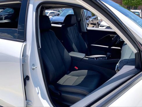 Used 2025 Acura ADX AWD image 9