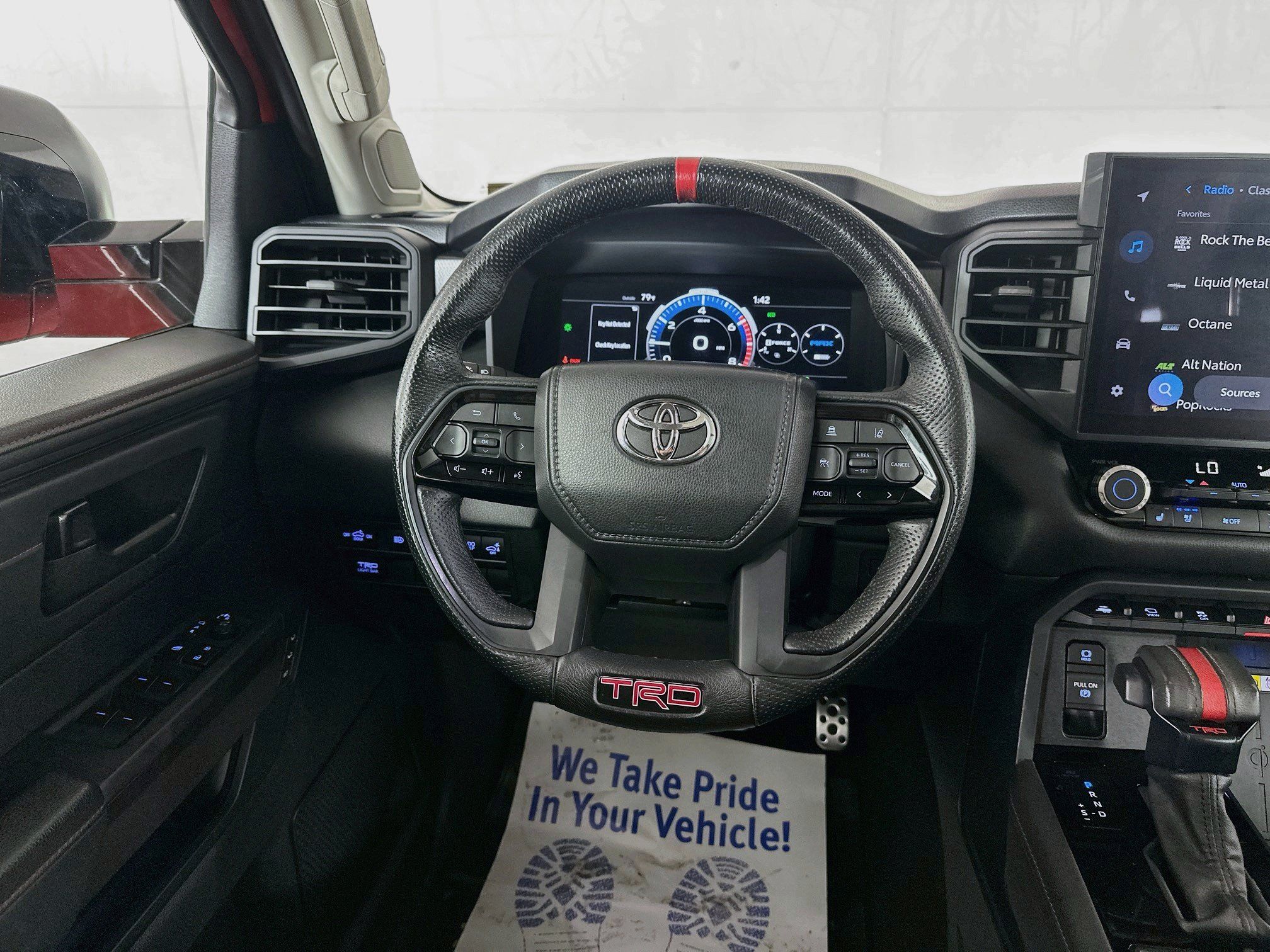 Certified 2022 Toyota Tundra TRD Pro AWD/4WD image 21