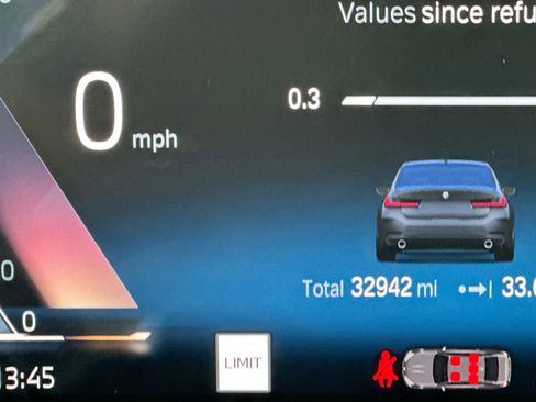 Used 2023 BMW 330i Sedan image 15