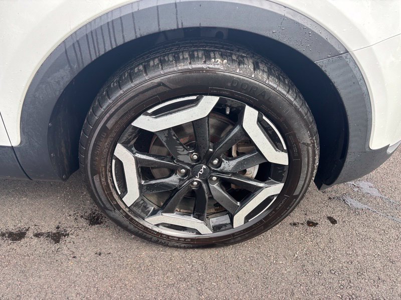 Certified 2023 Kia Telluride EX FWD image 14