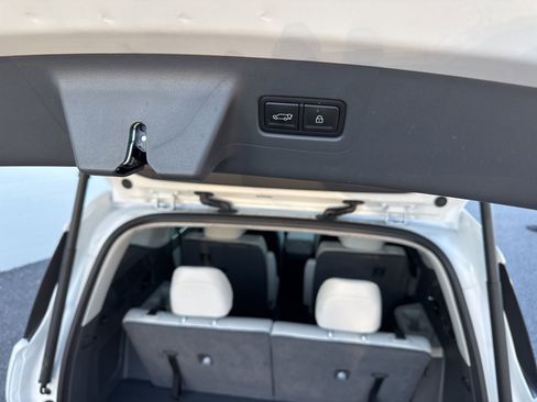 Certified 2025 Hyundai Santa Fe Calligraphy image 11