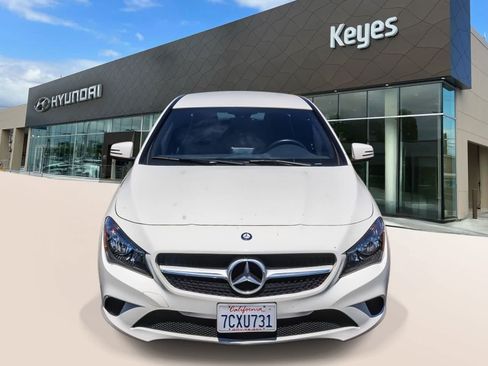 Used 2014 Mercedes-Benz CLA 250 image 2