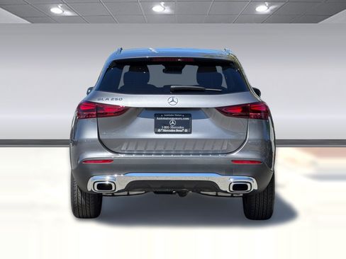 Certified 2026 Mercedes-Benz GLA 250 image 10