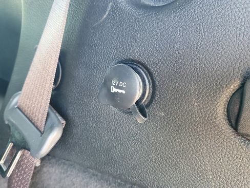 Used 2024 Dodge Durango GT image 11