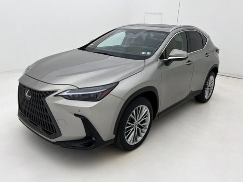 Used 2025 Lexus NX 350 AWD w/ Premium Package image 8