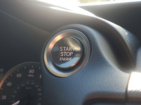 Used 2025 Lexus IS 300 w/ Premium Package RWD image 34